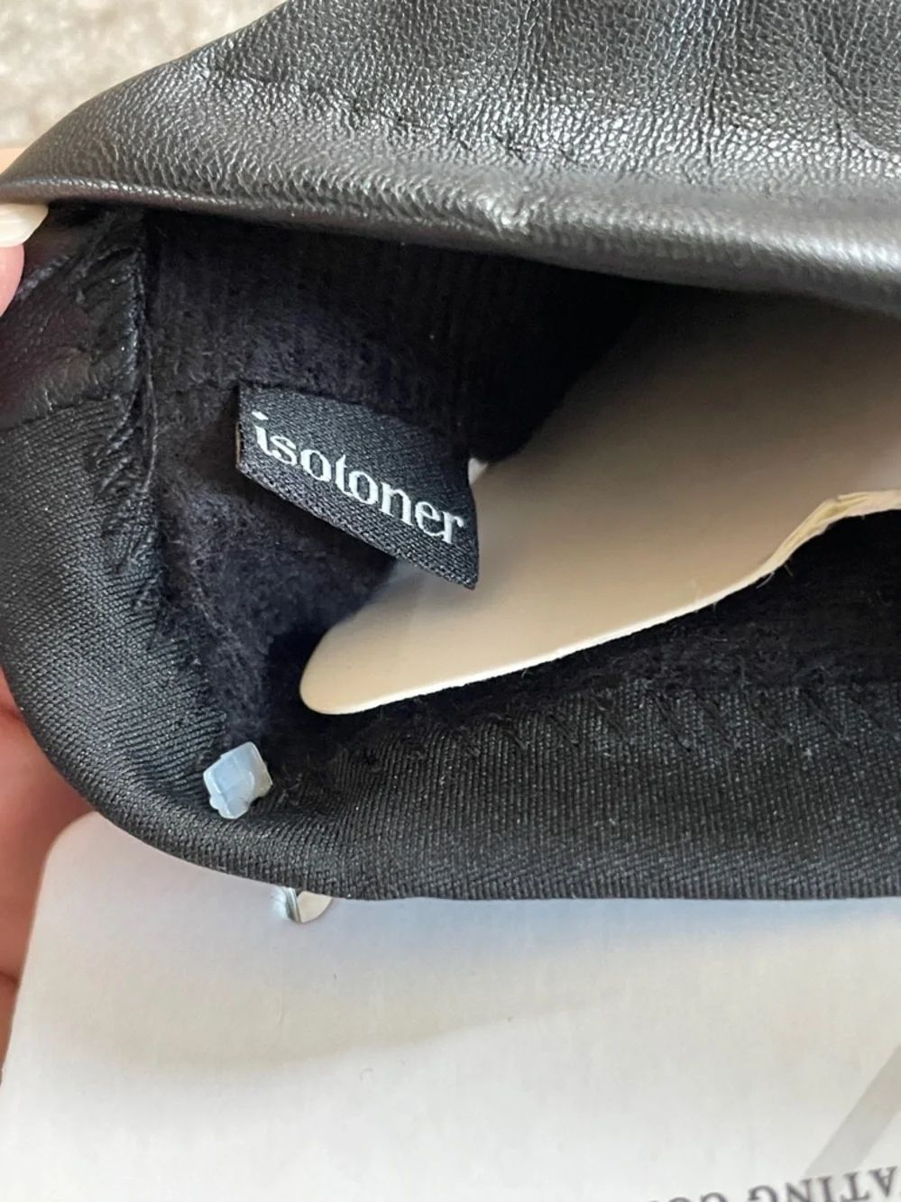 NWT Isotoner Gloves - Picture 5 of 6